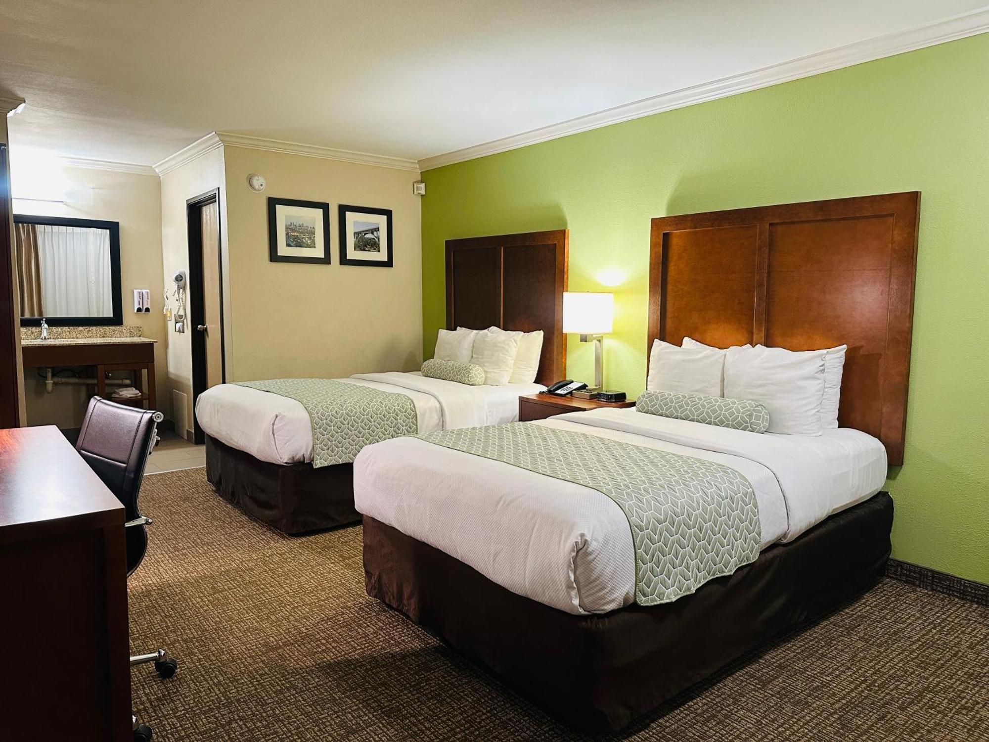 Room Two Double Beds Non Smoking