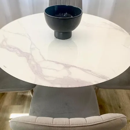 Lux Home-3