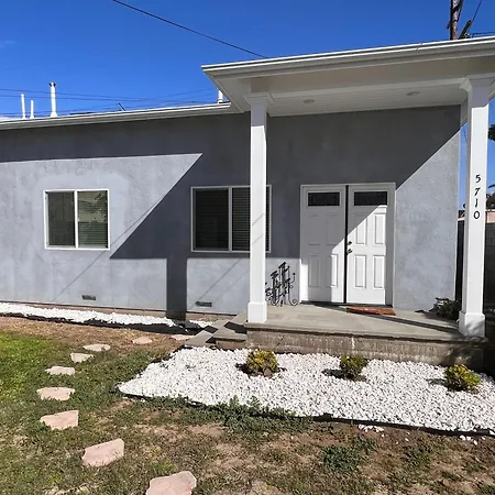 New 2 Bed/1 Bath Private Luxury Guest House-3