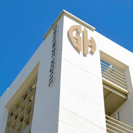Gateway Hotel Santa Monica-3