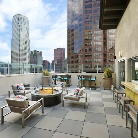Heart Of Dtla - Freewifi + Pool/Spa + Gym-3